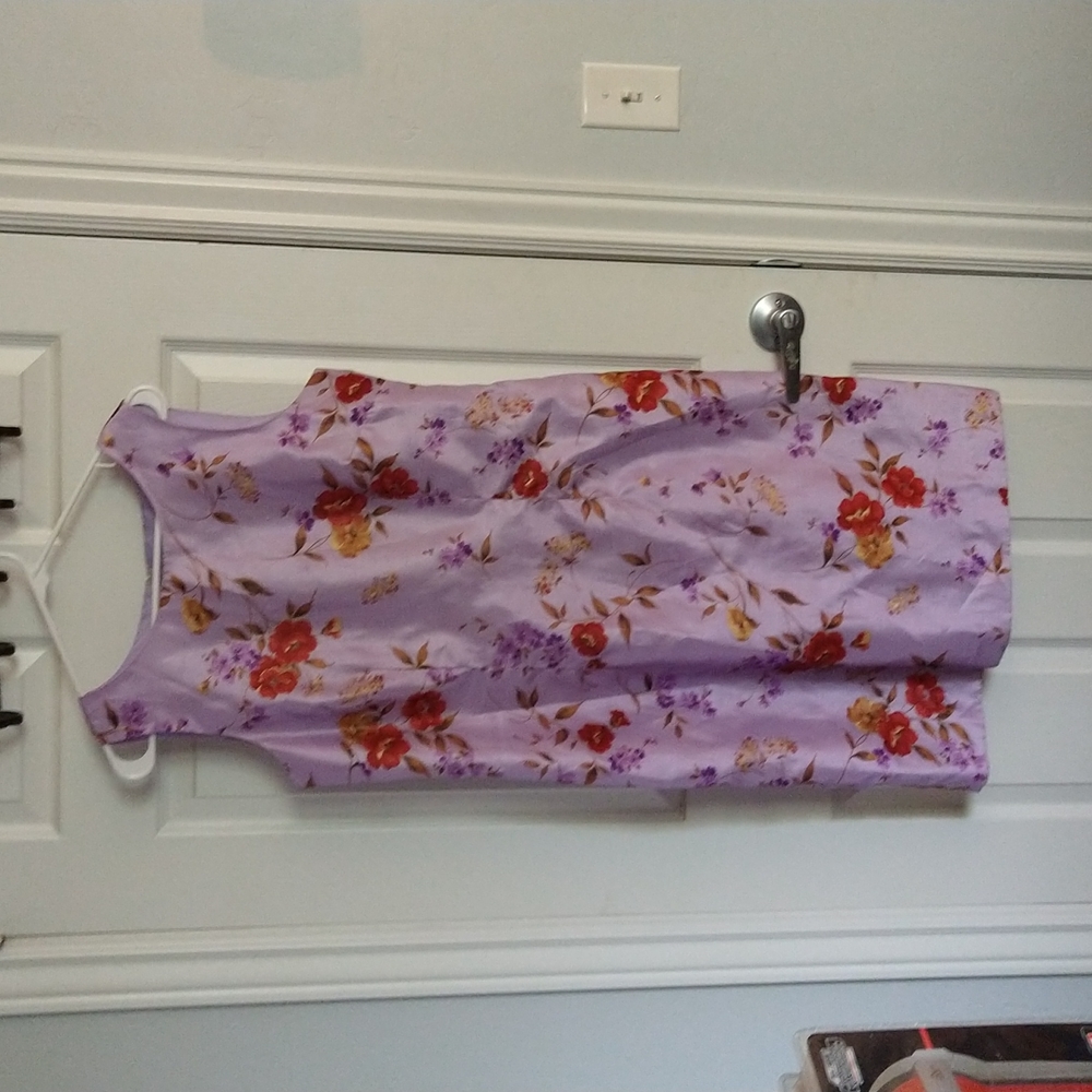 Sag Harbor sleeveless dress with zipper in the back